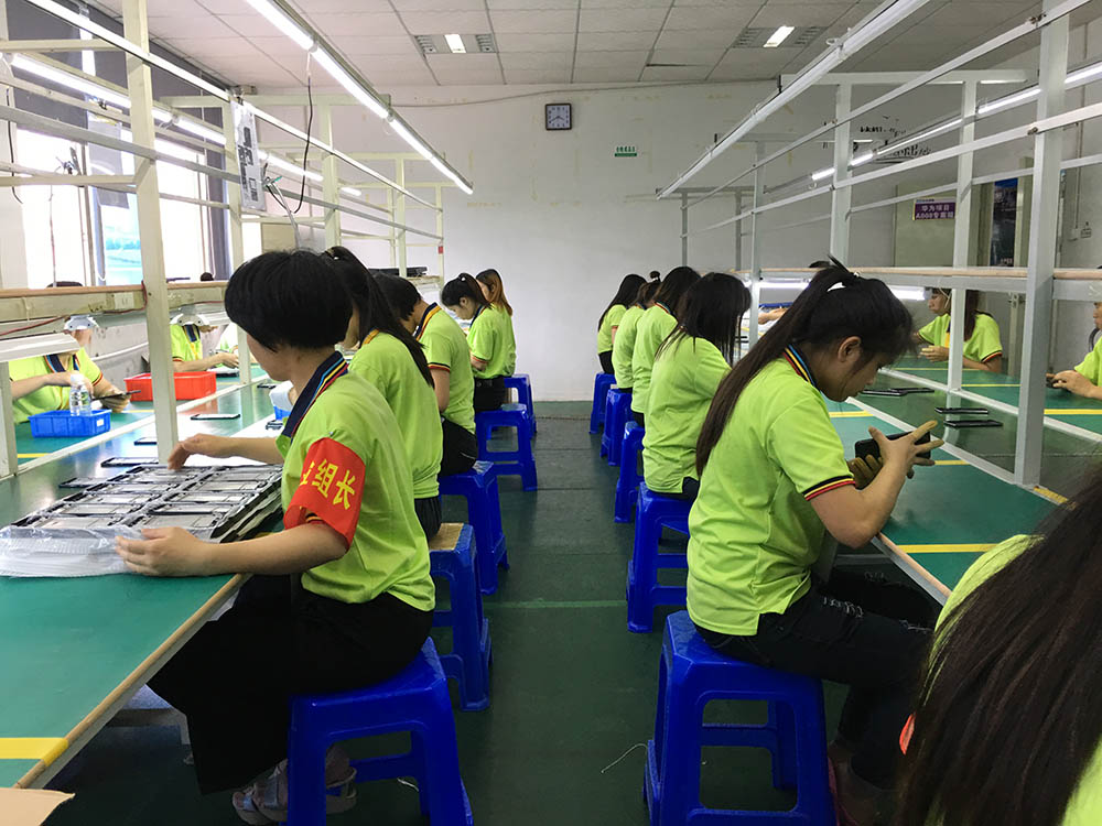 最好的東莞手機殼電池蓋精雕加工哪里有